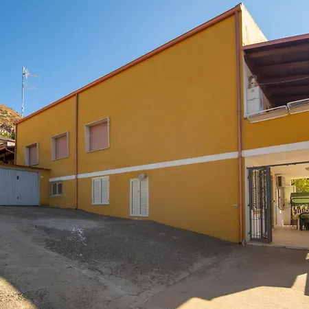 Casa Flavia *